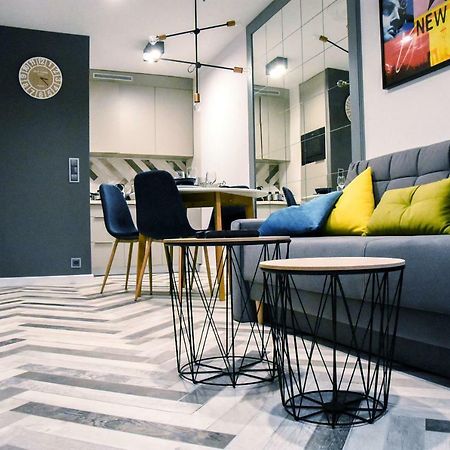 Your Private 5-Star Home In Katowice # 5-Minute Walk To Spodek, 10 Minutes To City Center Exterior photo